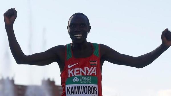 Kenya’s Geoffrey Kamworor sets the new half marathon World record in Copenhagen, Denmark